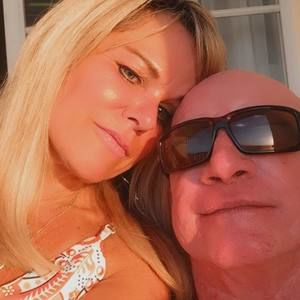 Meet your Posher, Debra